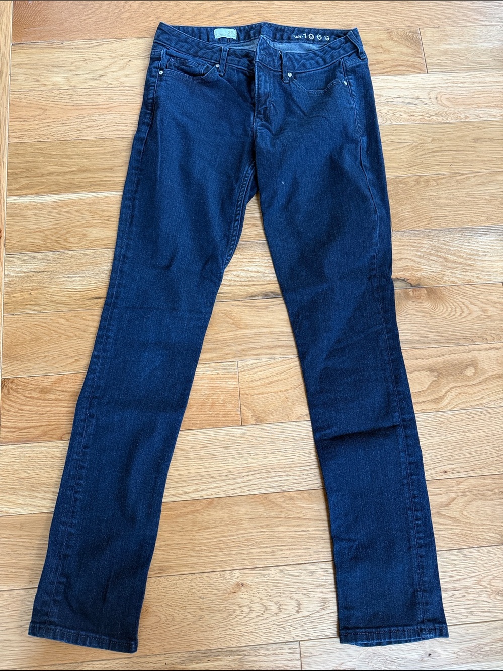 GAP Women's Skinny Jeans in Dark Indigo Blue